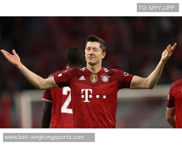 莱万重返德甲对决旧主拜仁球迷愤怒嘘声不断直指忘恩负义